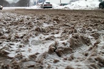 Город намерен разорвать контракты с безответственными снегоуборщиками